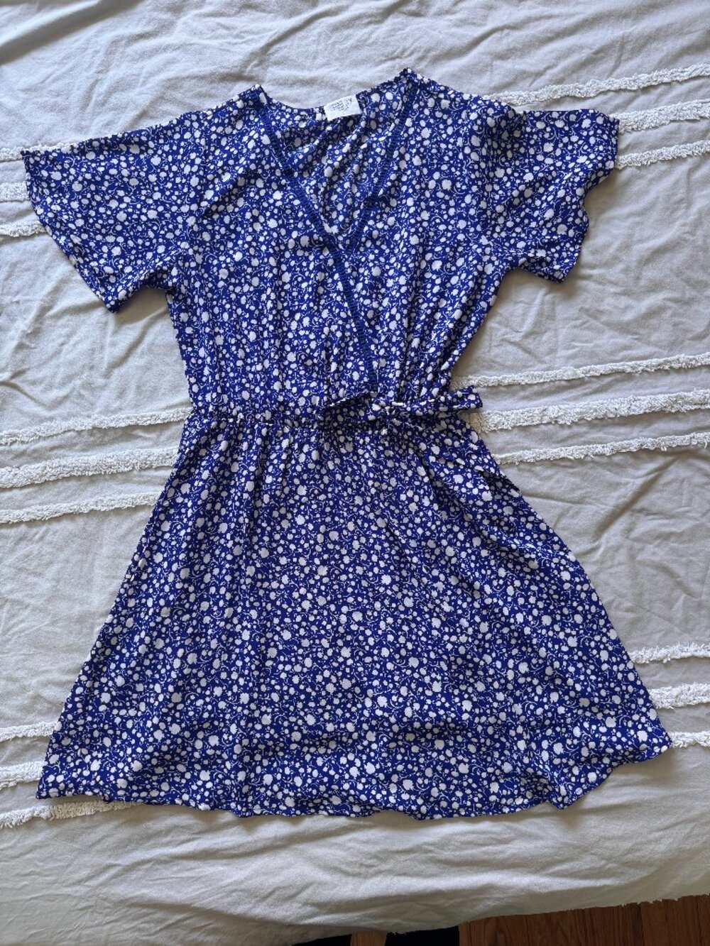 Sienna Sky Blue White Dainty Floral Faux Wrap Mini Dress L